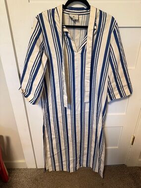 Tuckernuck Blue & White Striped V-Neck Shirt Dress/Cover up